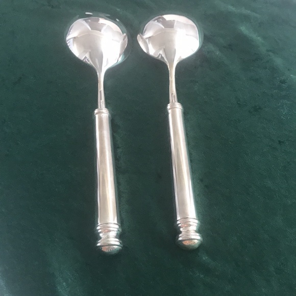 LIKE NEW SILVER-PLATE SERVERS - Picture 7 of 7